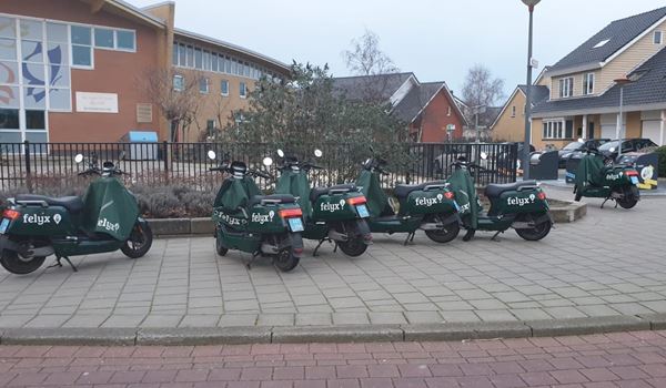 Boa's leggen sancties op aan hinderlijk geparkeerde deelscooters