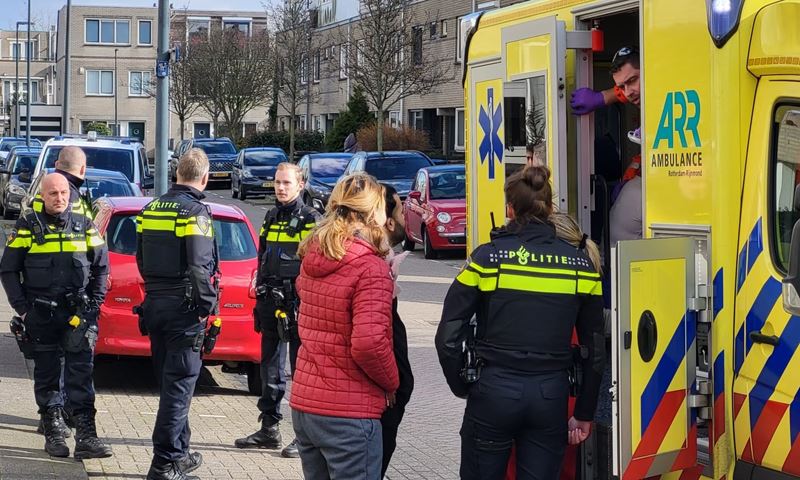 Ambulance en politie rukken uit voor medische noodsituatie